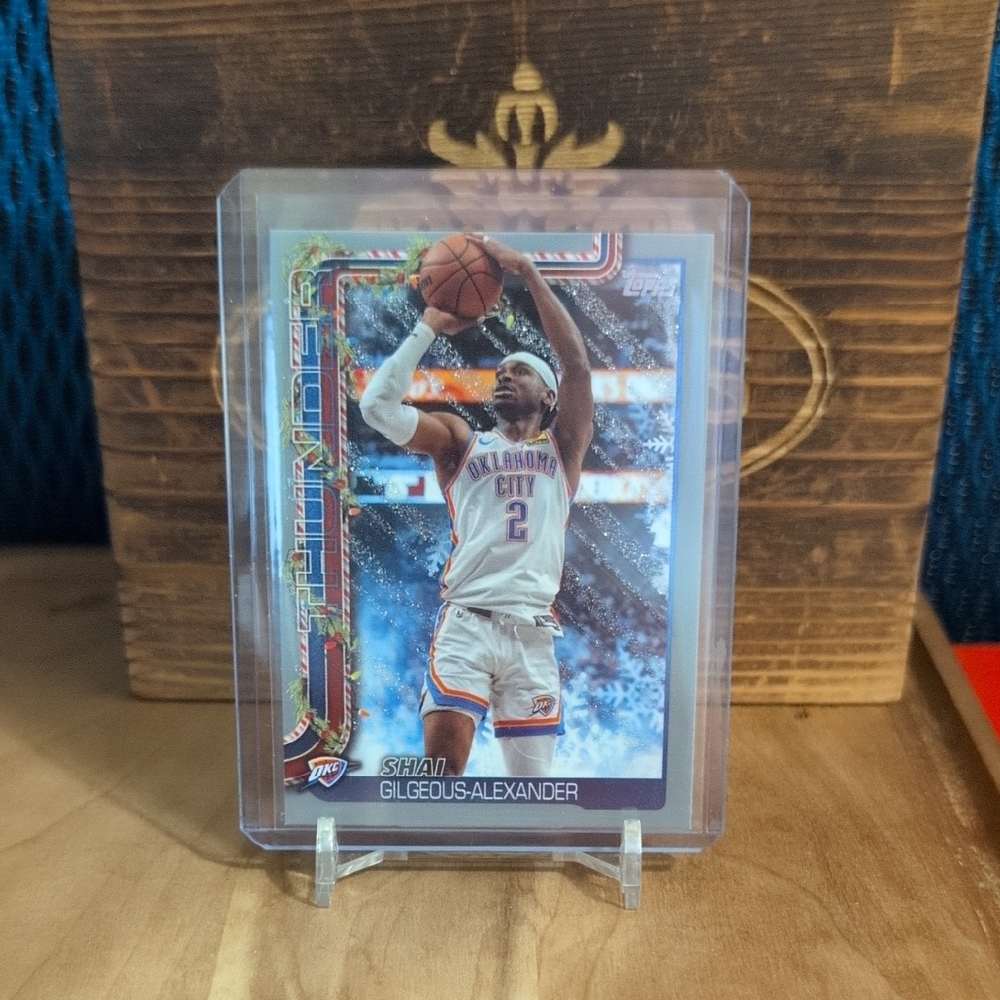 2025-26 Topps Holiday Shai Gilgeous-Alexander Silver Glitter SP Thunder 🔥🔥🔥